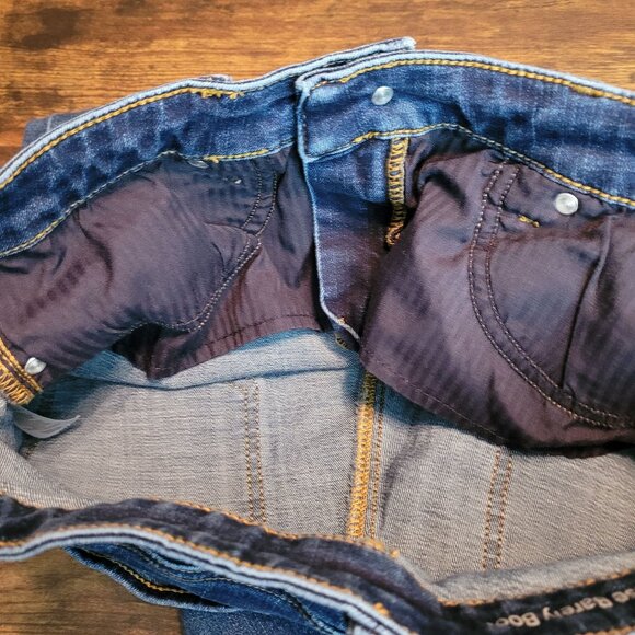 Talbots Jeans Women 6 High Rise Barely Bootcut Flawless Tummy Control Stretch - Picture 4 of 10